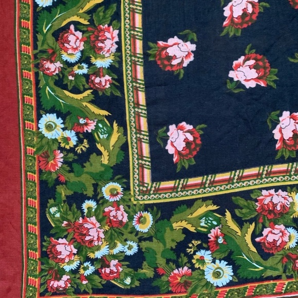 Scarf - Picture 4 of 5